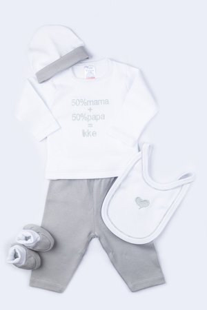Babypakje mama -papa wit grijs